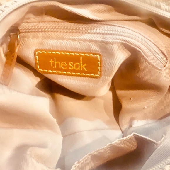 THE SAK Vintage Gorgeous Hand Bag. - Picture 4 of 8